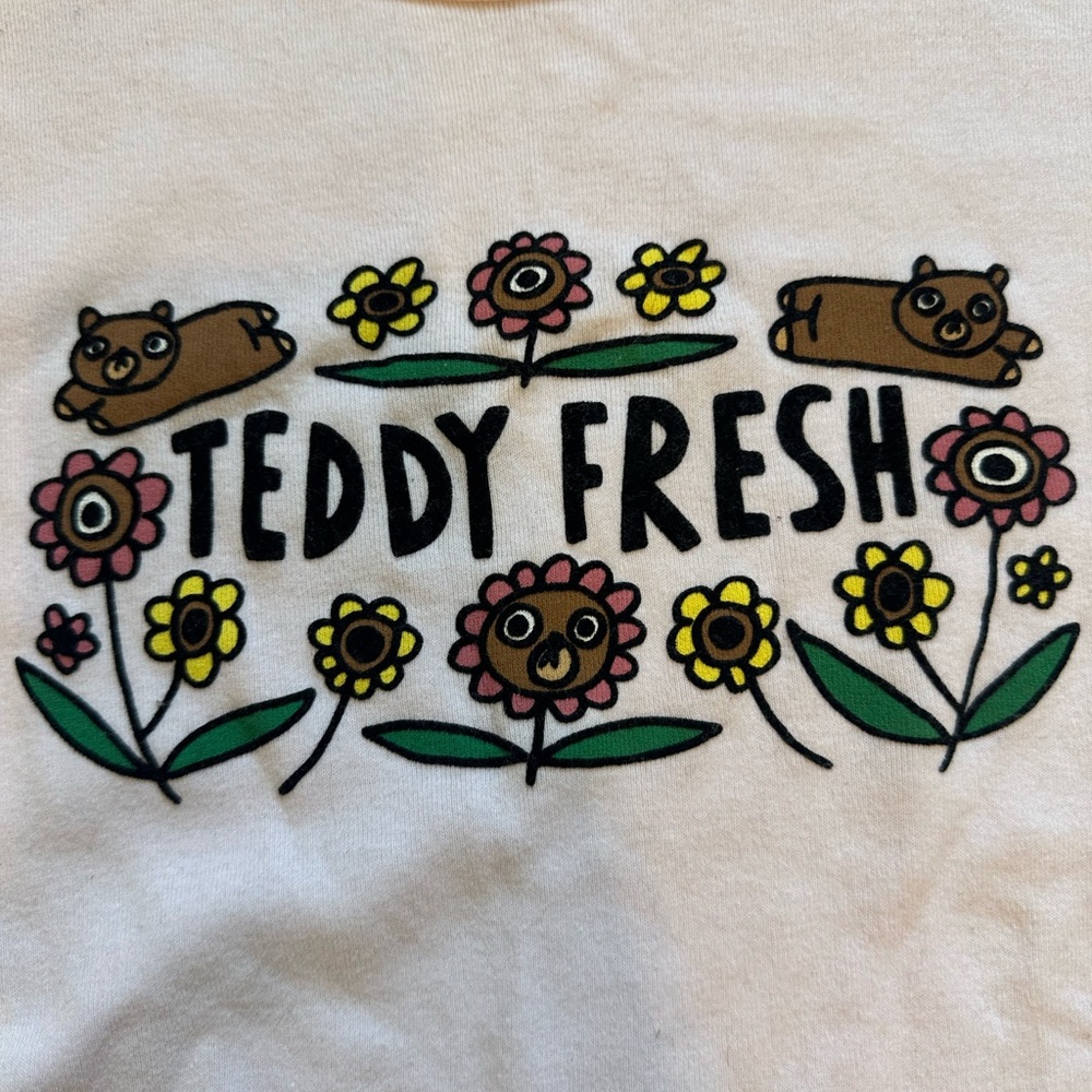 Teddy Fresh Cream Tee with Floral and Bear Motif